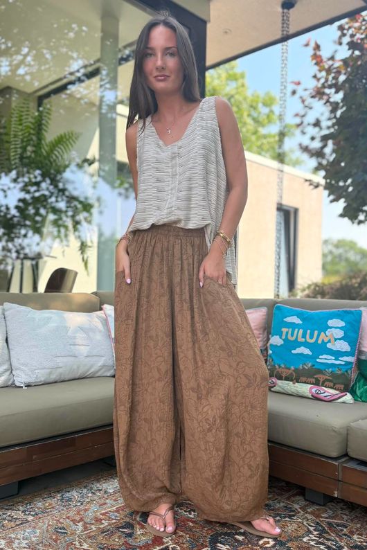 Tasha Damask Bloom Pant Walnut